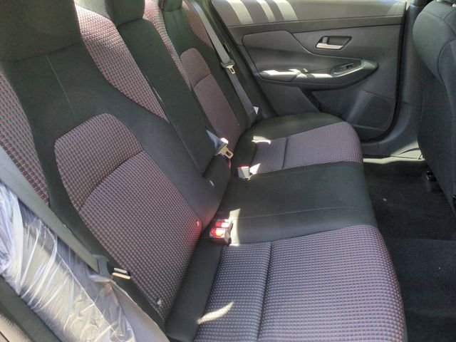 2026 Nissan Sentra SR - Photo 24