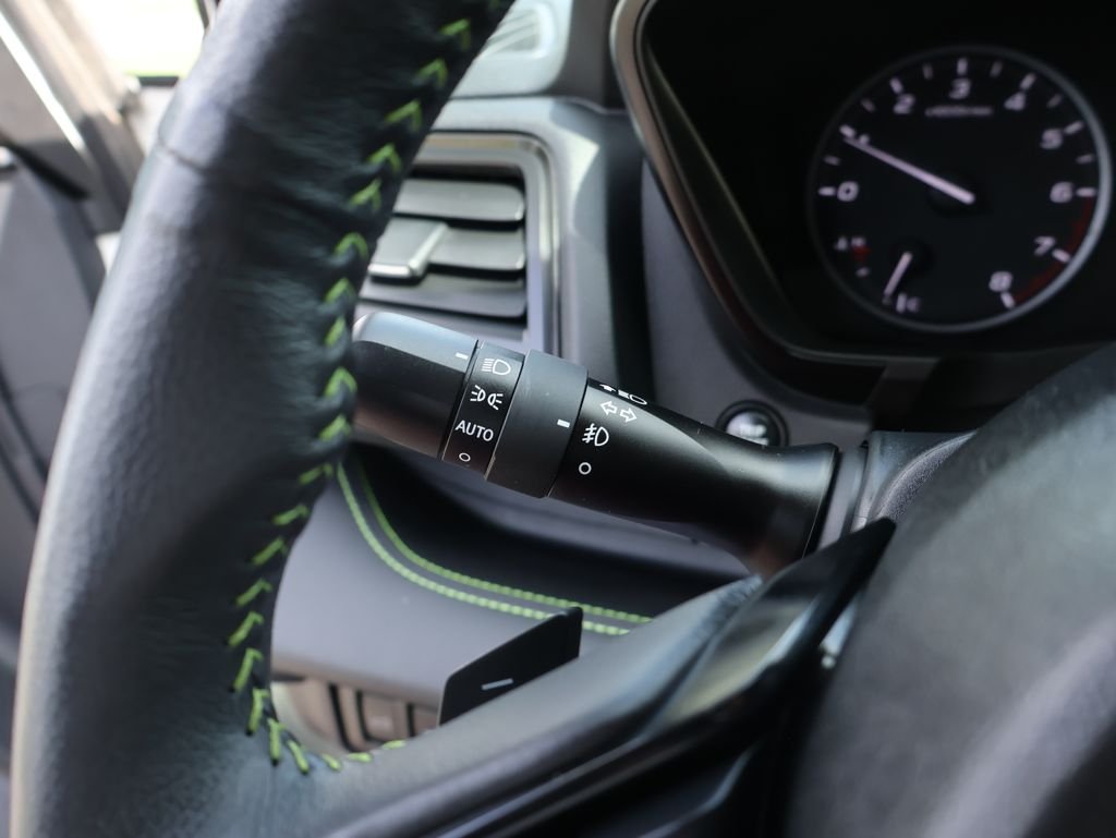 Used 2024 White Subaru Onyx Edition image 32