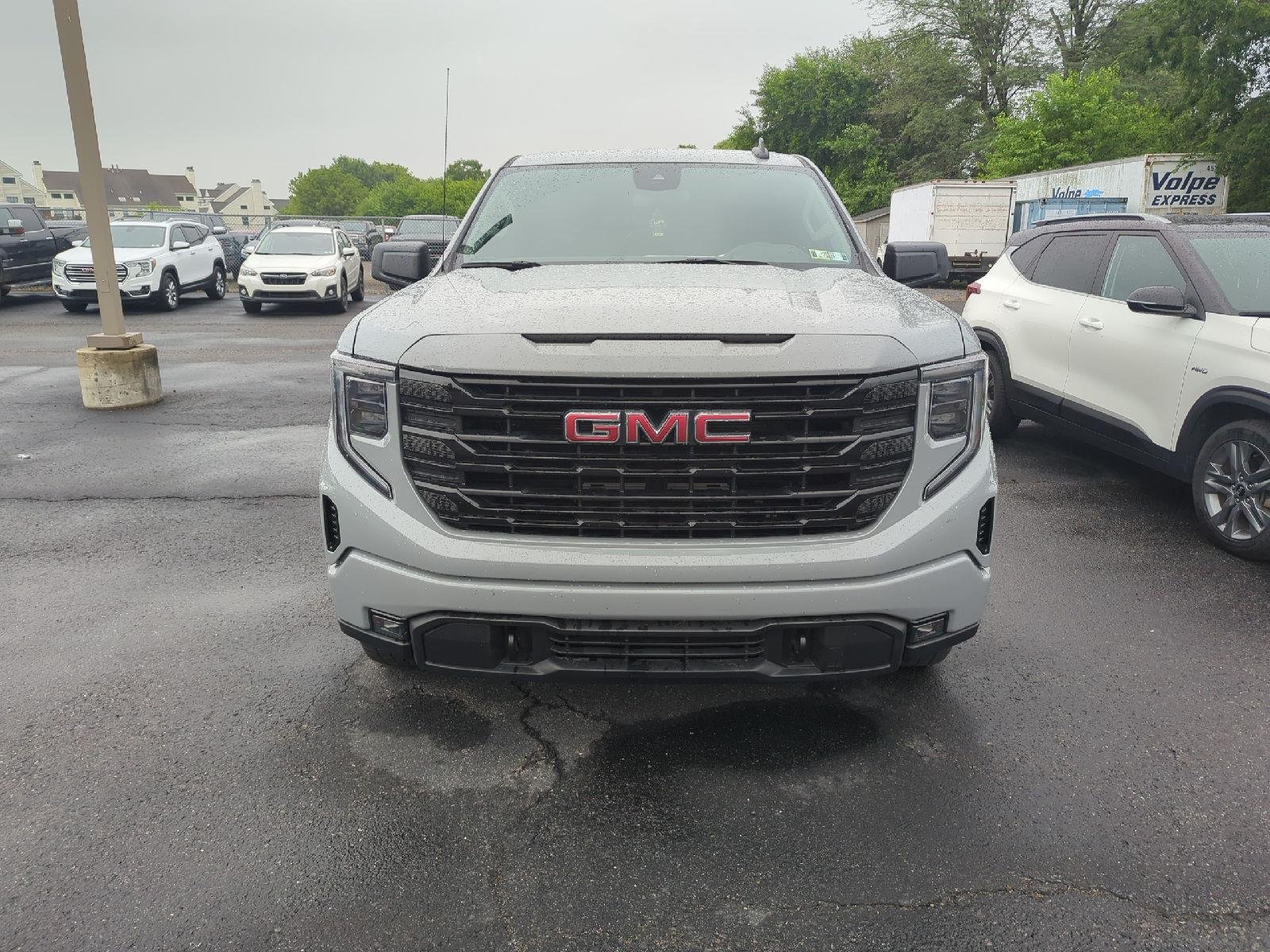 Used 2024 Thunderstorm Gray GMC Elevation image 2