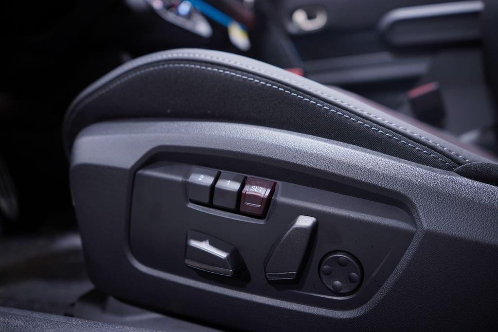 2026 MINI Convertible John Cooper Works - Photo 17