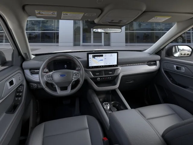 New 2026 Star White Metallic Tri-Coat Ford Active image 9