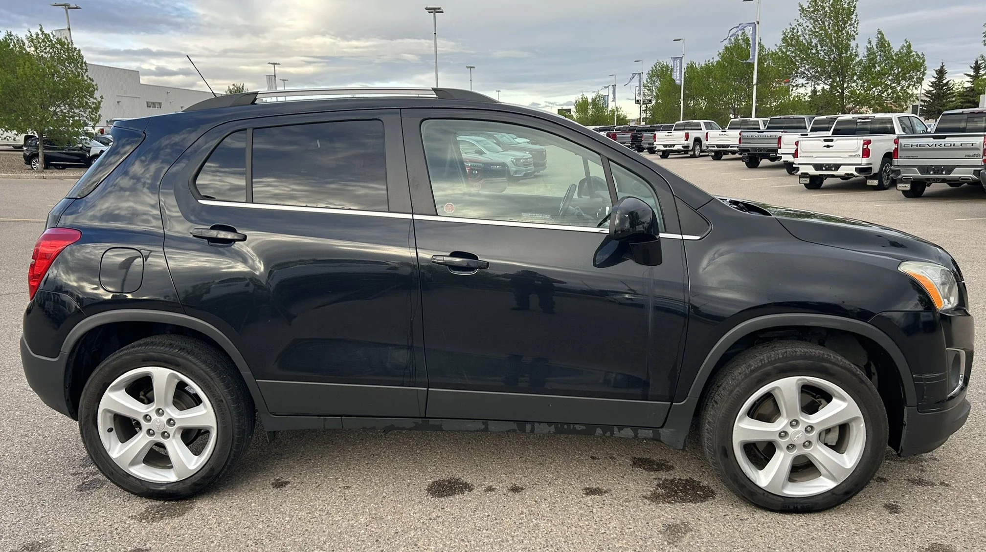 Used 2015 Black Chevrolet LTZ AWD image 6