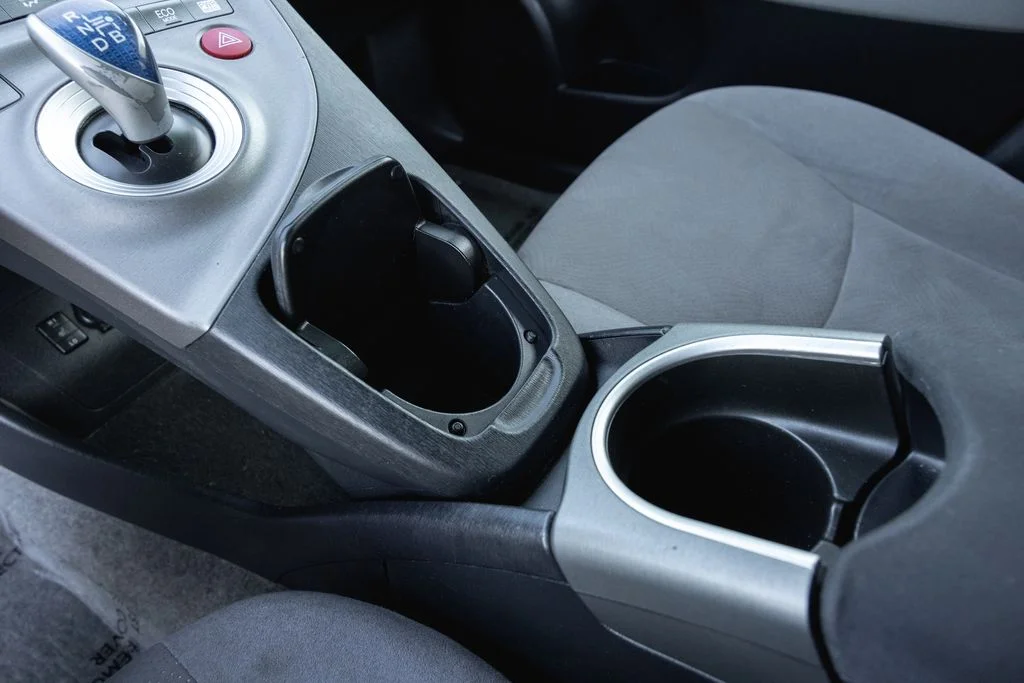 Used 2012 Winter Gray Metallic Toyota Base image 20