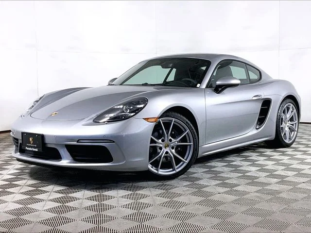 2025 Porsche 718