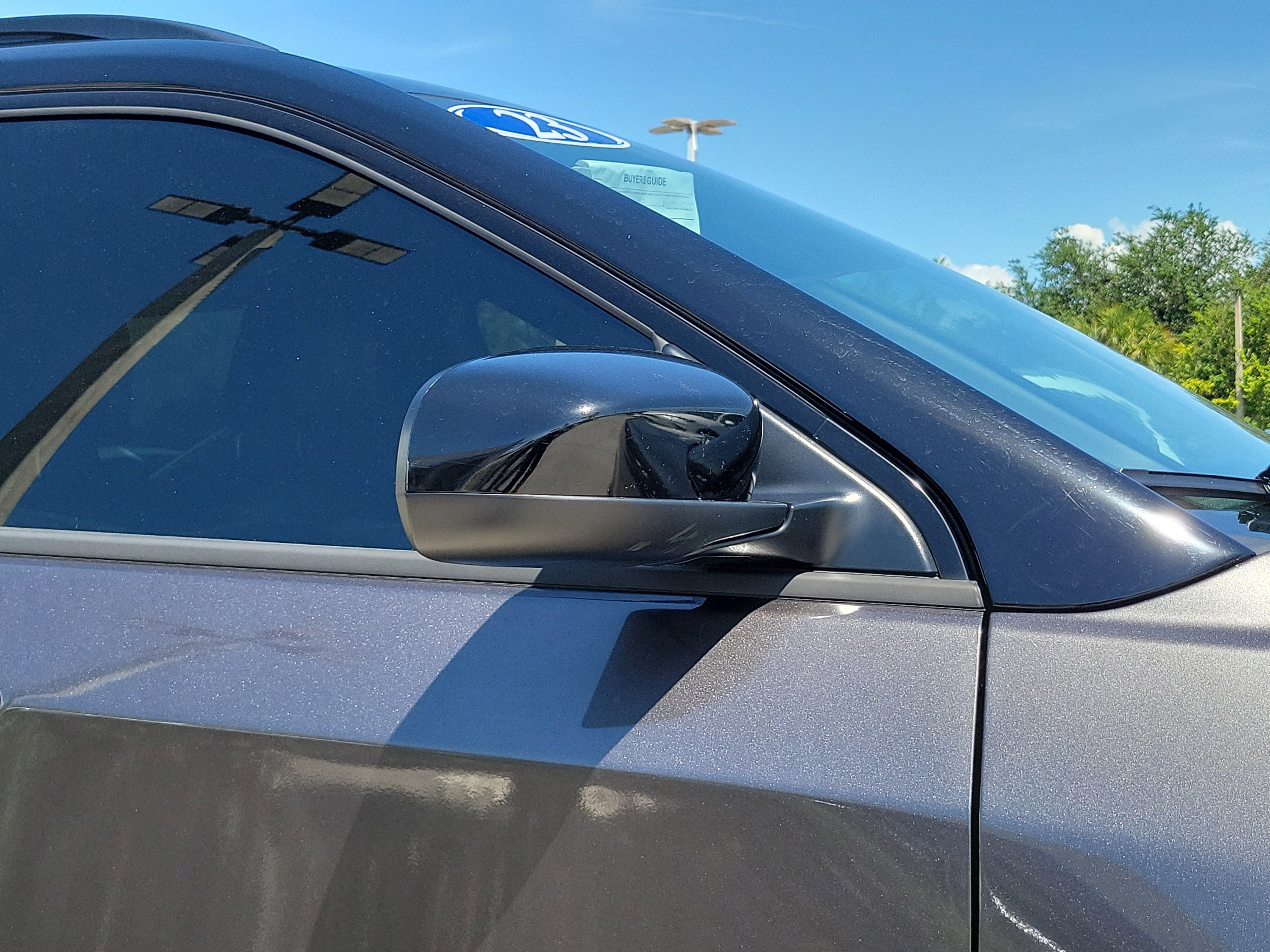 Used 2023 Granite Crystal Metallic Clearcoat Jeep Altitude image 6