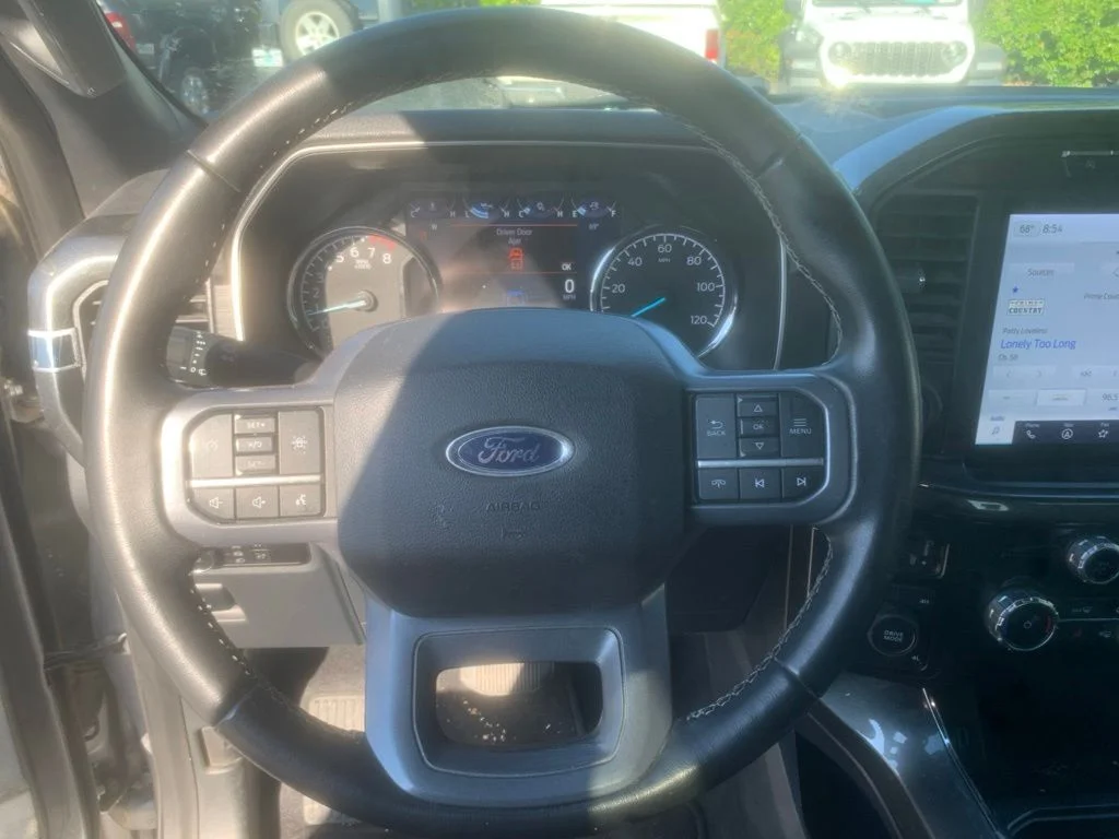 Used 2023 Silver Metallic Ford XLT image 12