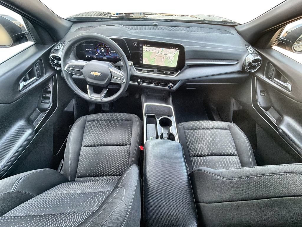 2025 Chevrolet Equinox LT - Photo 21