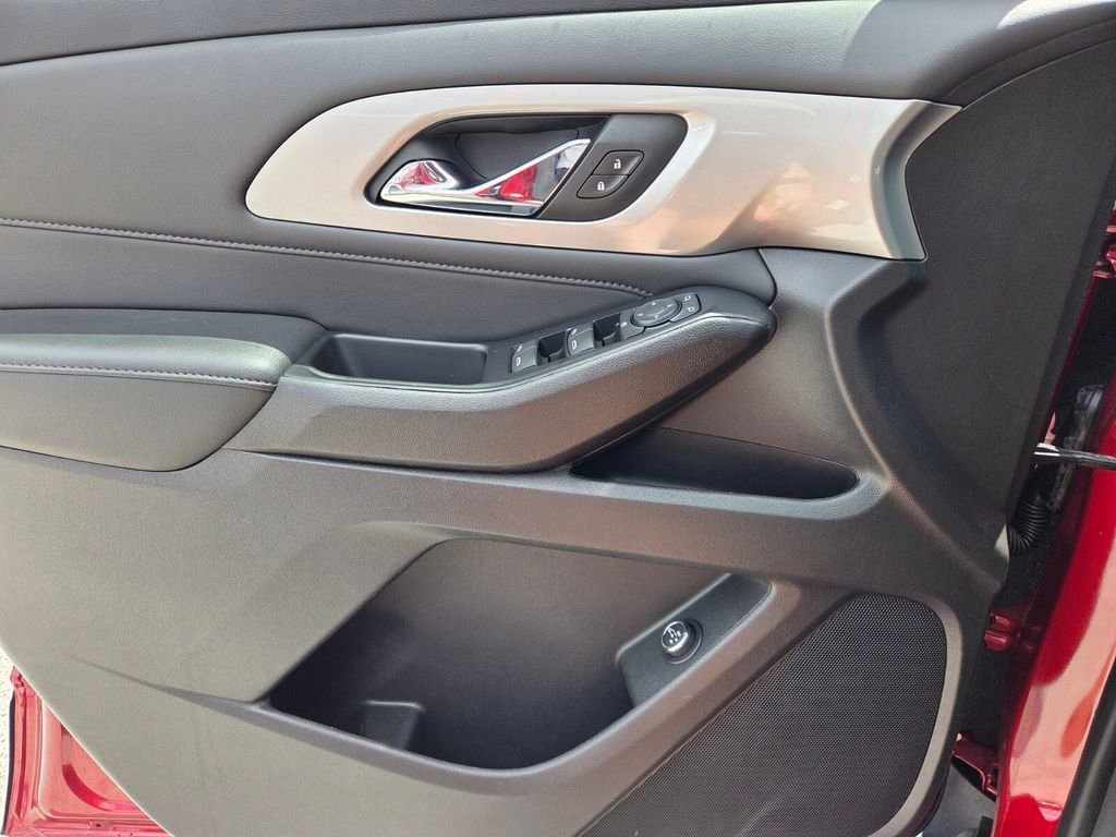 2023 Chevrolet Traverse 1LT - Photo 21