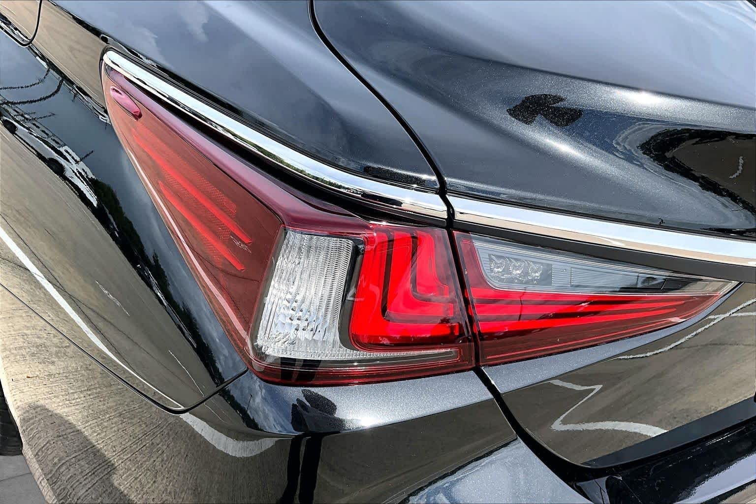 Used 2023 Caviar Lexus  image 28