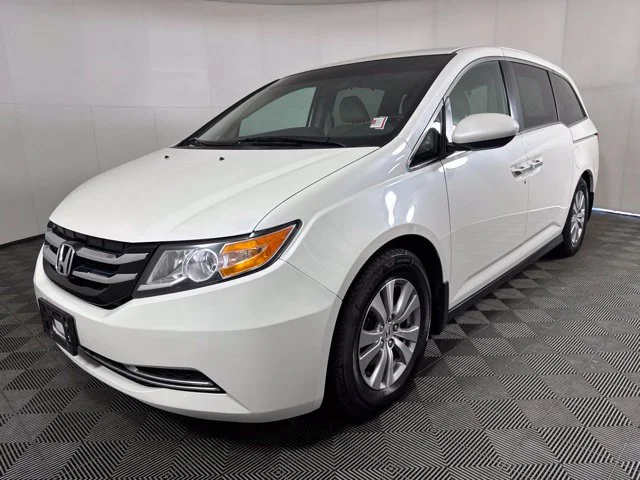 Used 2016 White Honda SE image 8