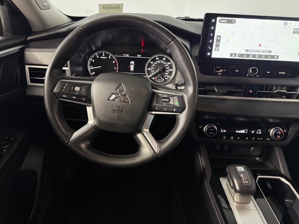 Certified Used 2025 Gray Mitsubishi SE image 14