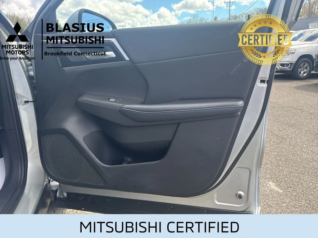 Certified Used 2024 Silver Mitsubishi SE image 34