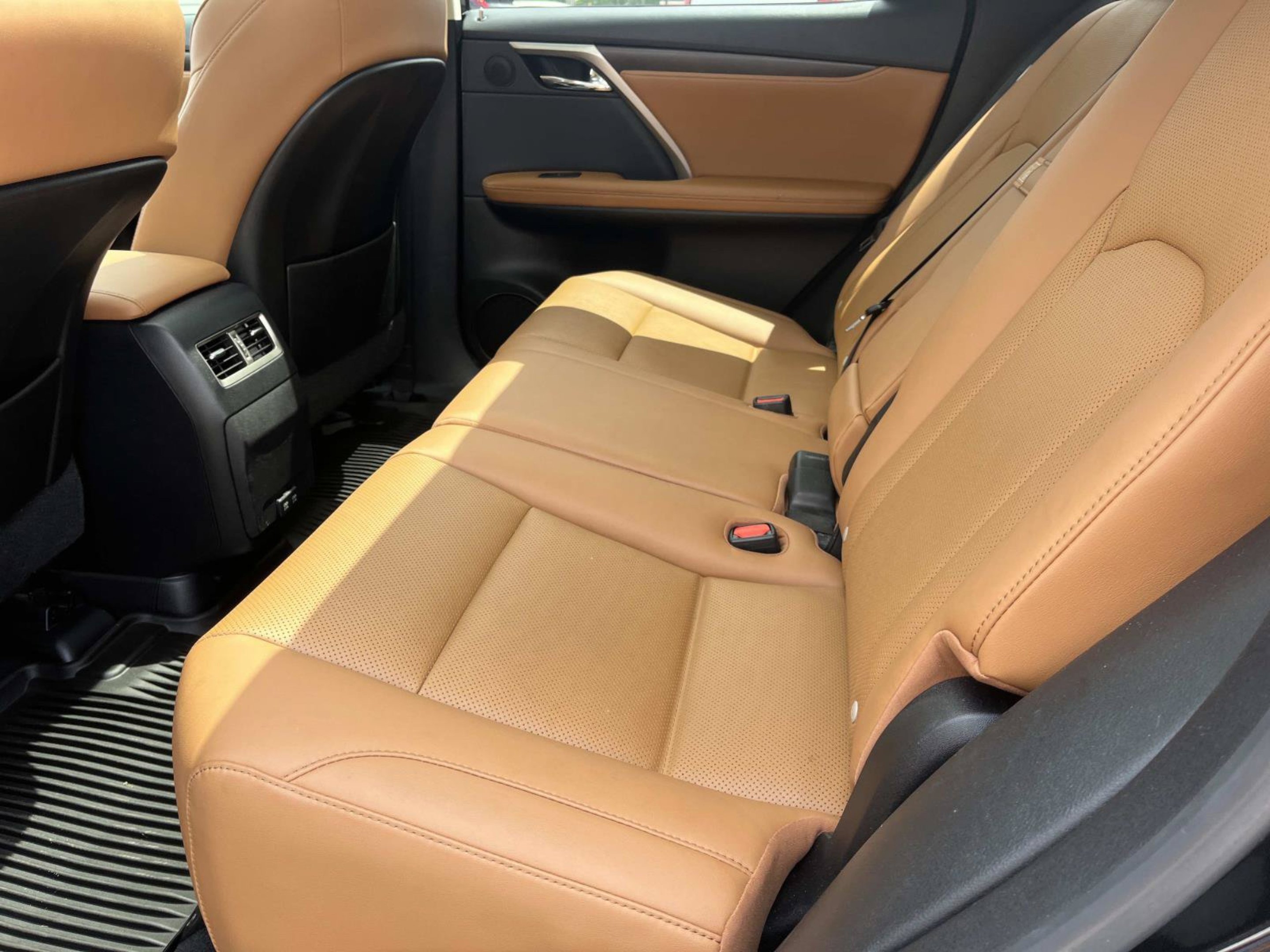 Used 2022 Caviar Lexus RX 450h image 16