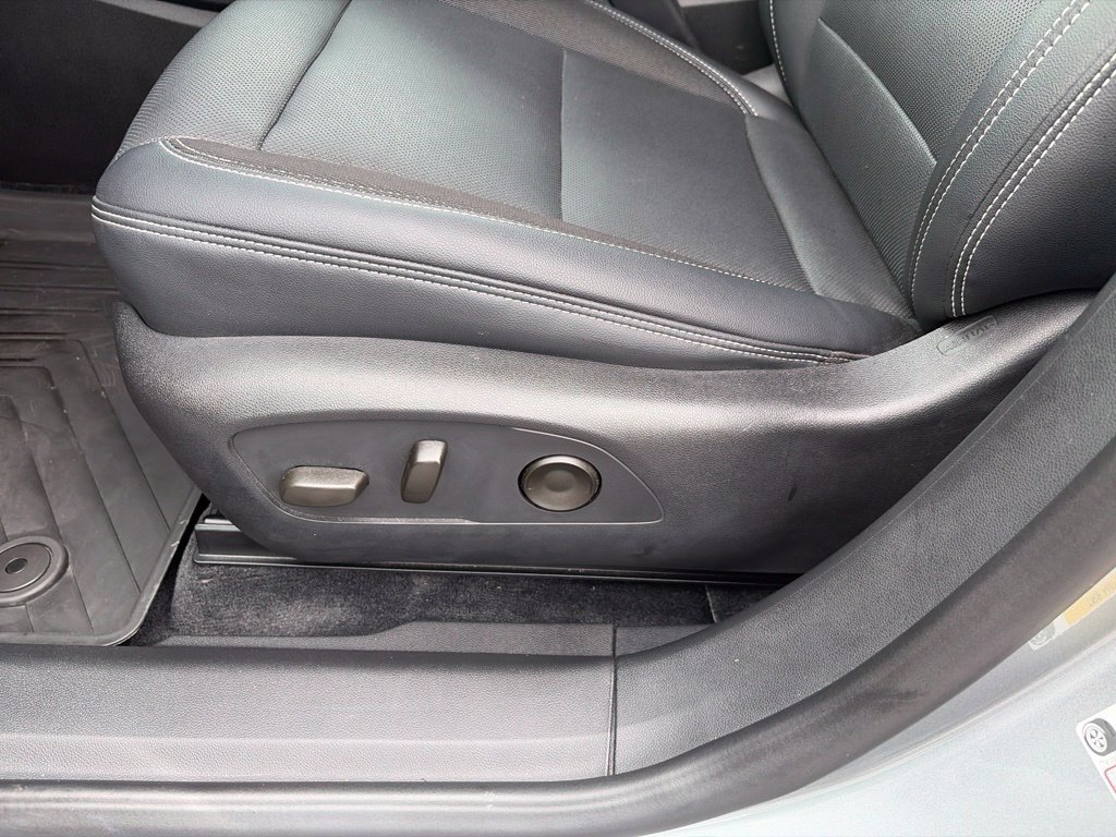 Used 2024 Sterling Gray Metallic Chevrolet LT image 16