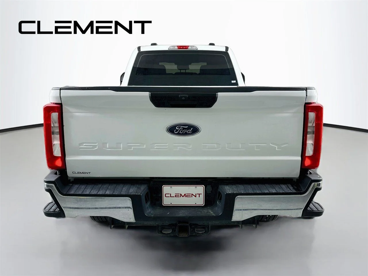 Certified Used 2024 Oxford White Ford XL image 8