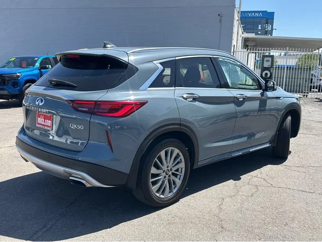 2023 INFINITI QX50 Luxe - Photo 11