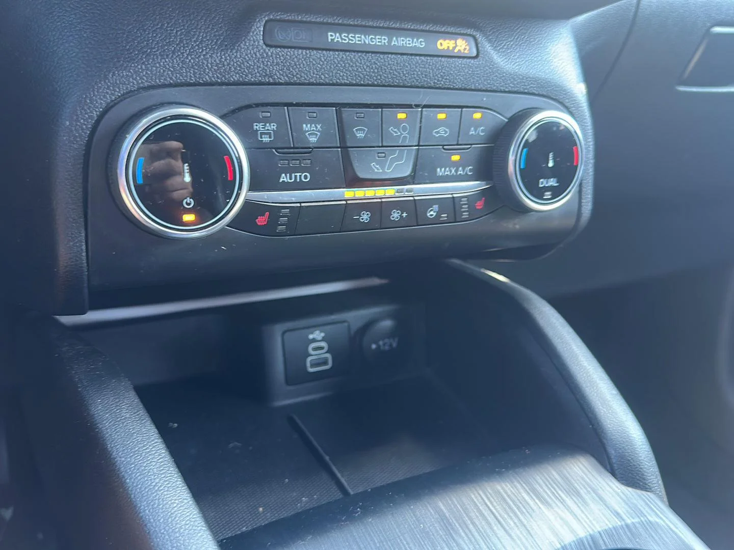Used 2025 Carbonized Gray Ford ST-Line Select image 22