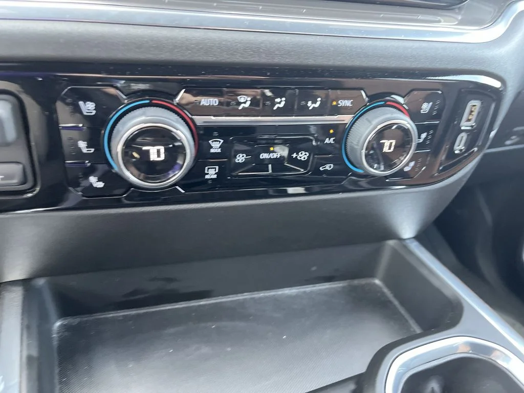 Used 2025 Black Chevrolet High Country image 19