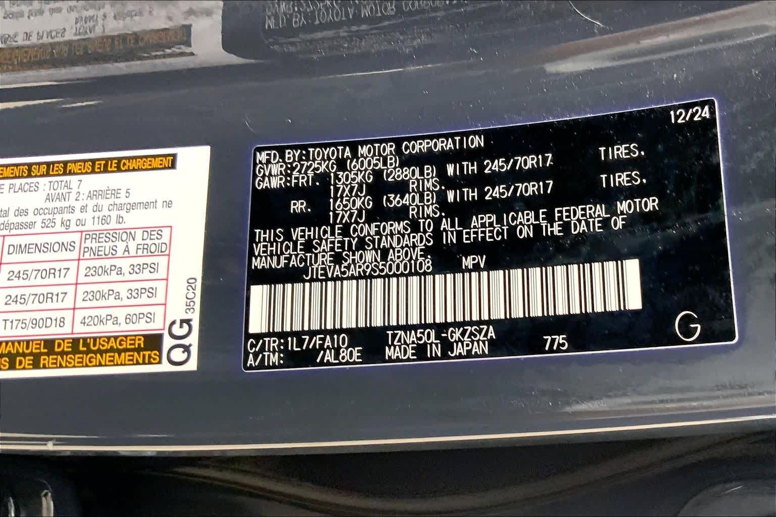 Used 2025 Underground Toyota SR5 image 35