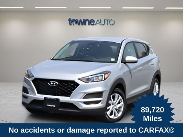 Used 2020 Silver Hyundai SE image 1