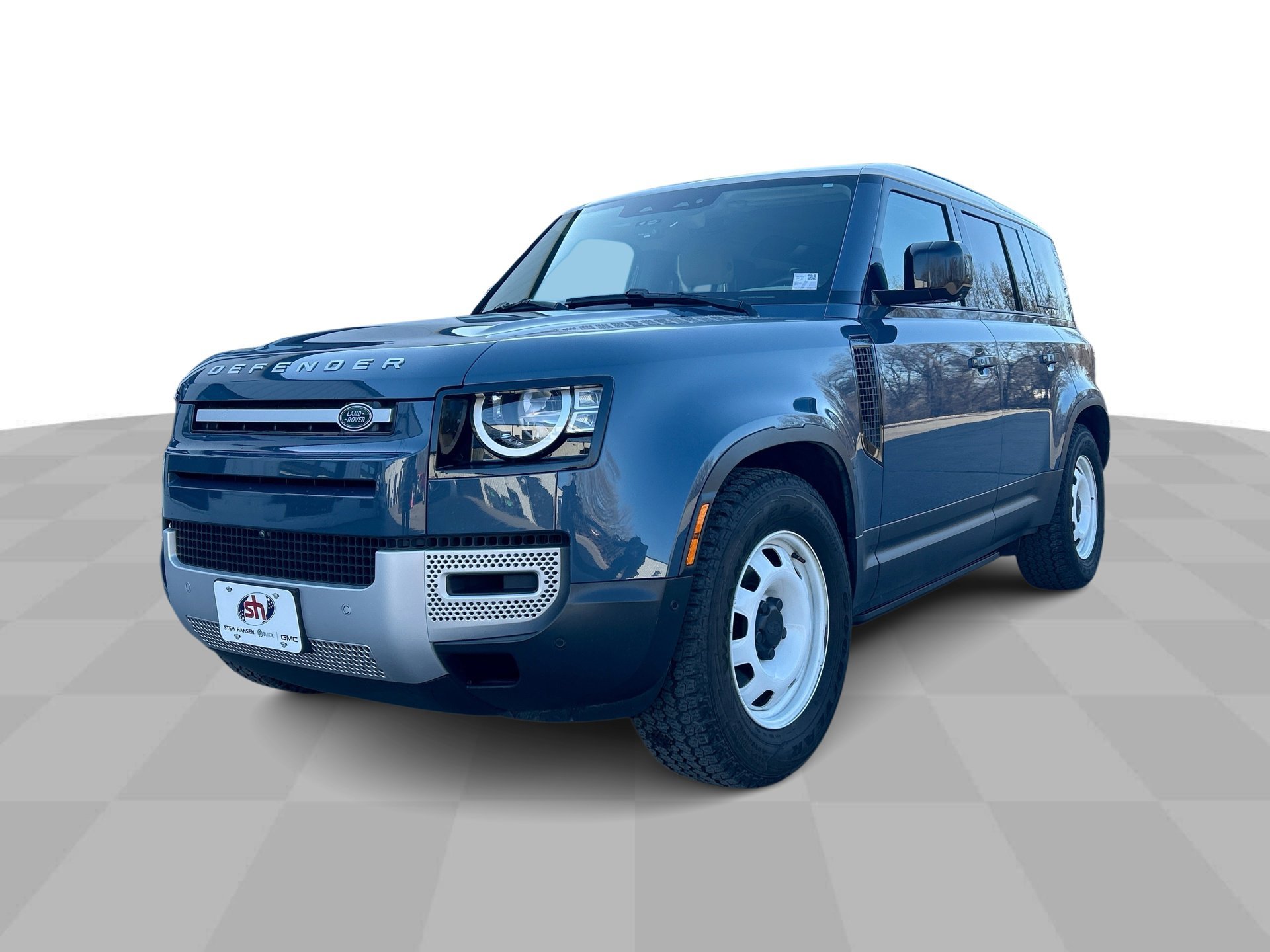 2022 Land Rover Defender S's photo