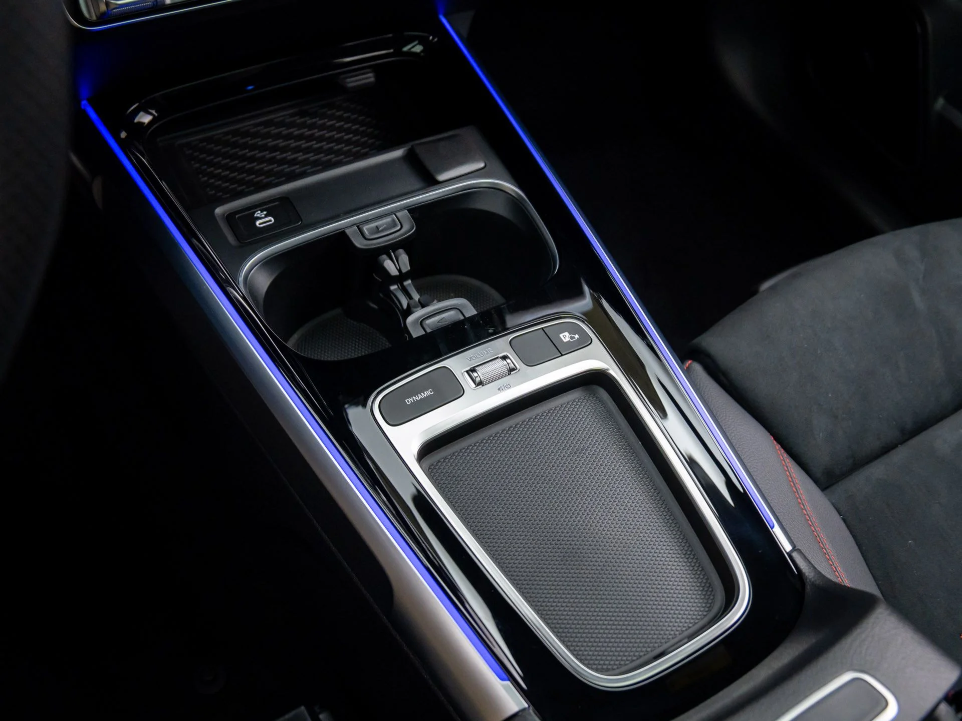 New 2026 Black Mercedes-Benz GLB 35 AMG® image 12