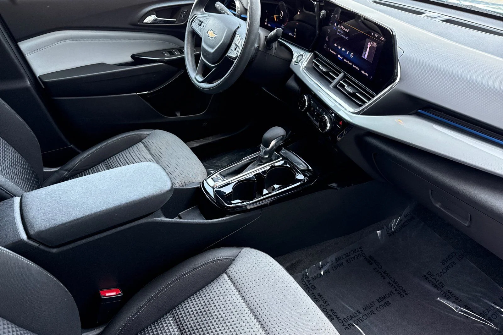 Used 2025 Blue Chevrolet LT image 14