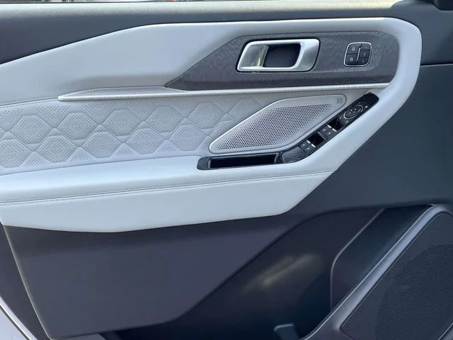 New 2026 Space White Metallic Ford Platinum™ image 17