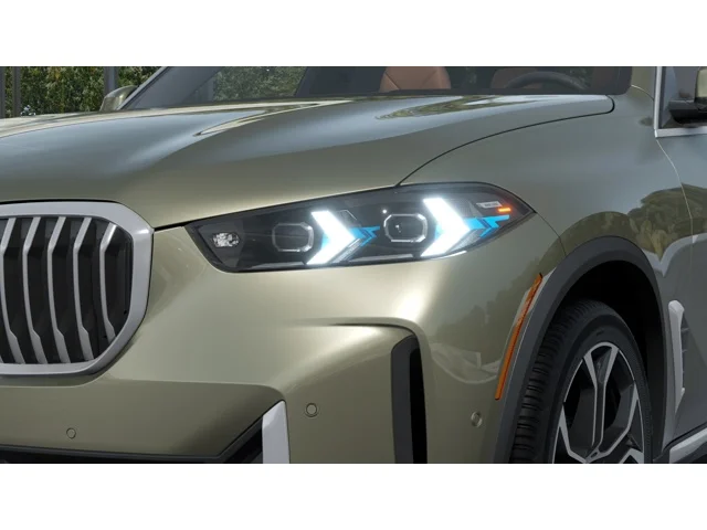 New 2026 Manhattan Green Metallic BMW xDrive40i image 6