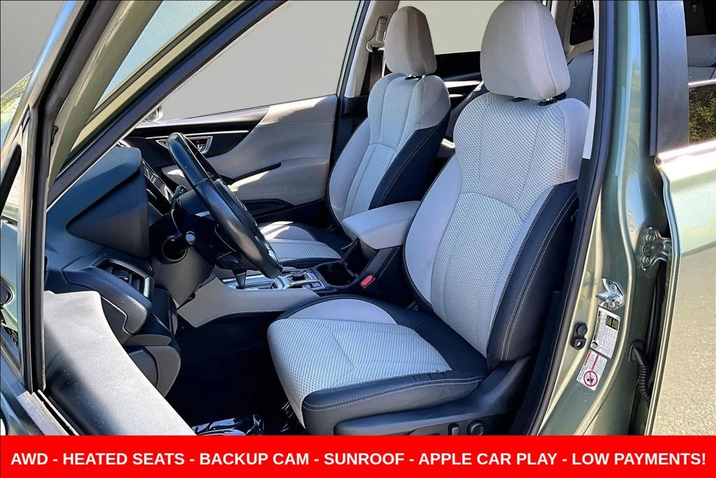 Used 2019 Green Subaru Premium image 23