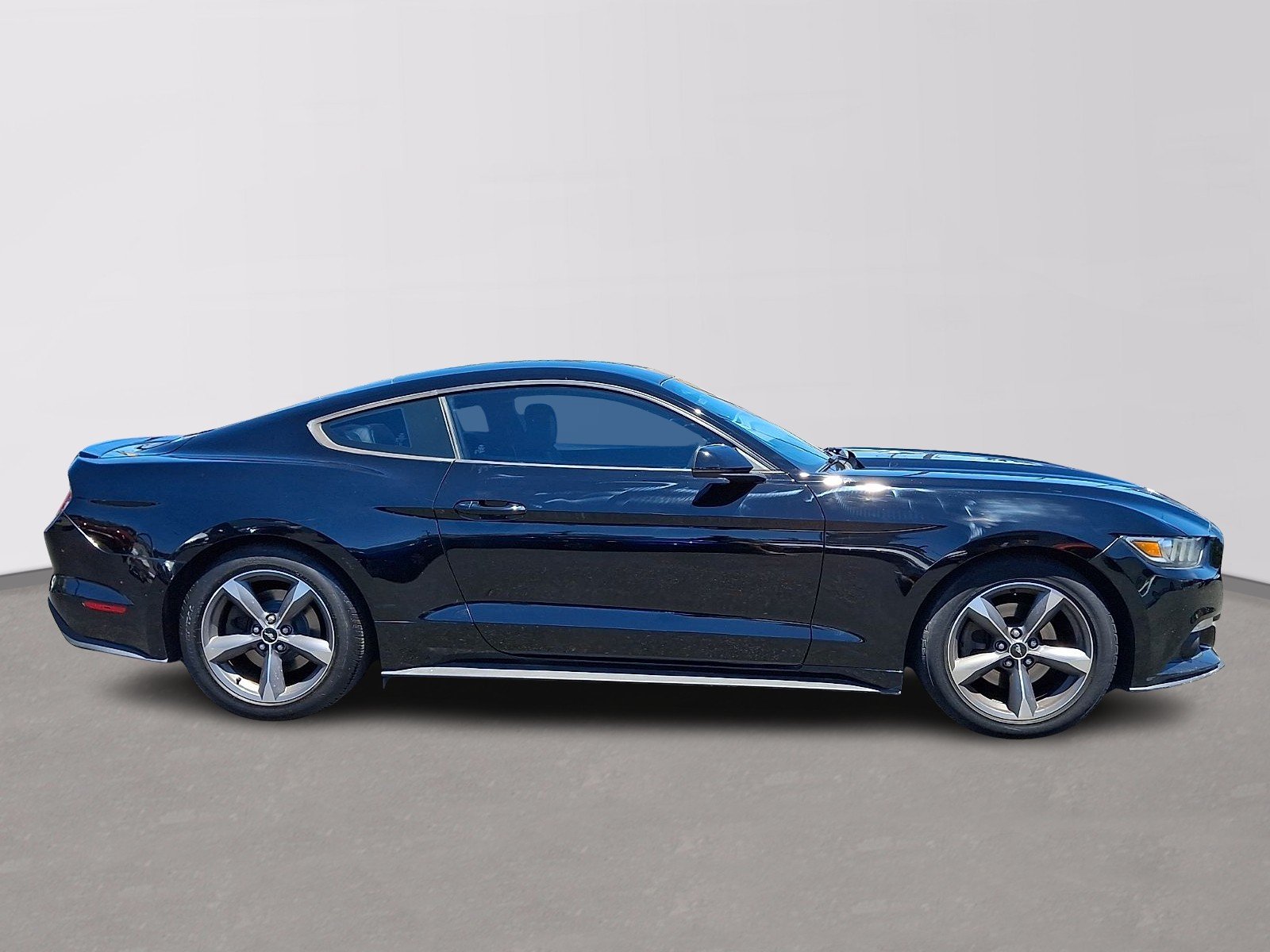 Used 2015 Black - UA Ford EcoBoost image 7