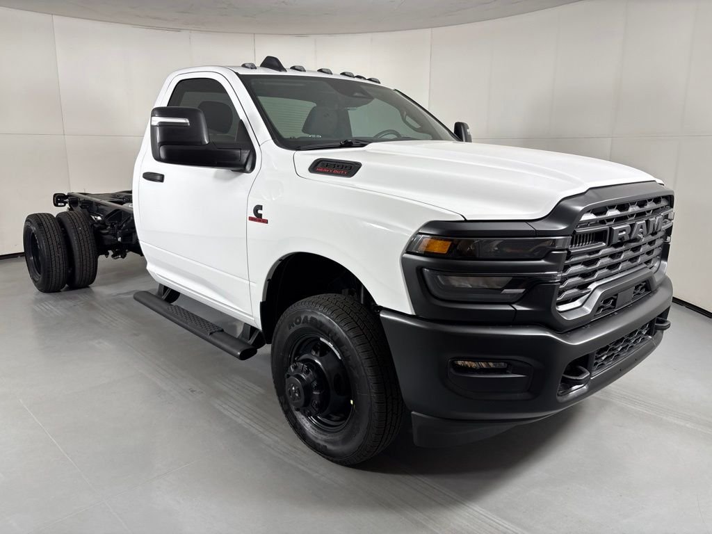 New 2026 Bright White Clearcoat RAM Tradesman image 2