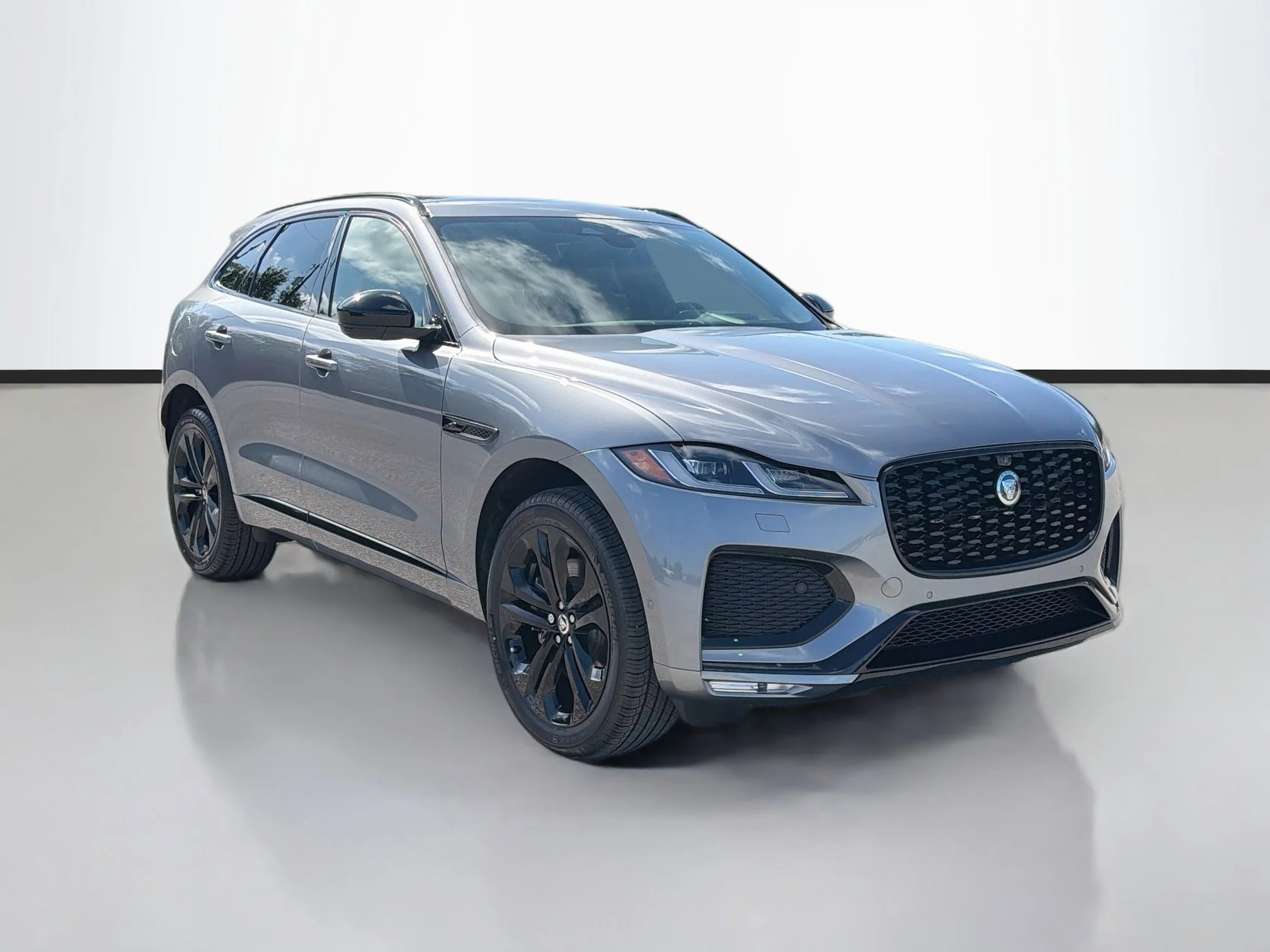 2026 Jaguar F-Pace R-Dynamic S - Photo 7