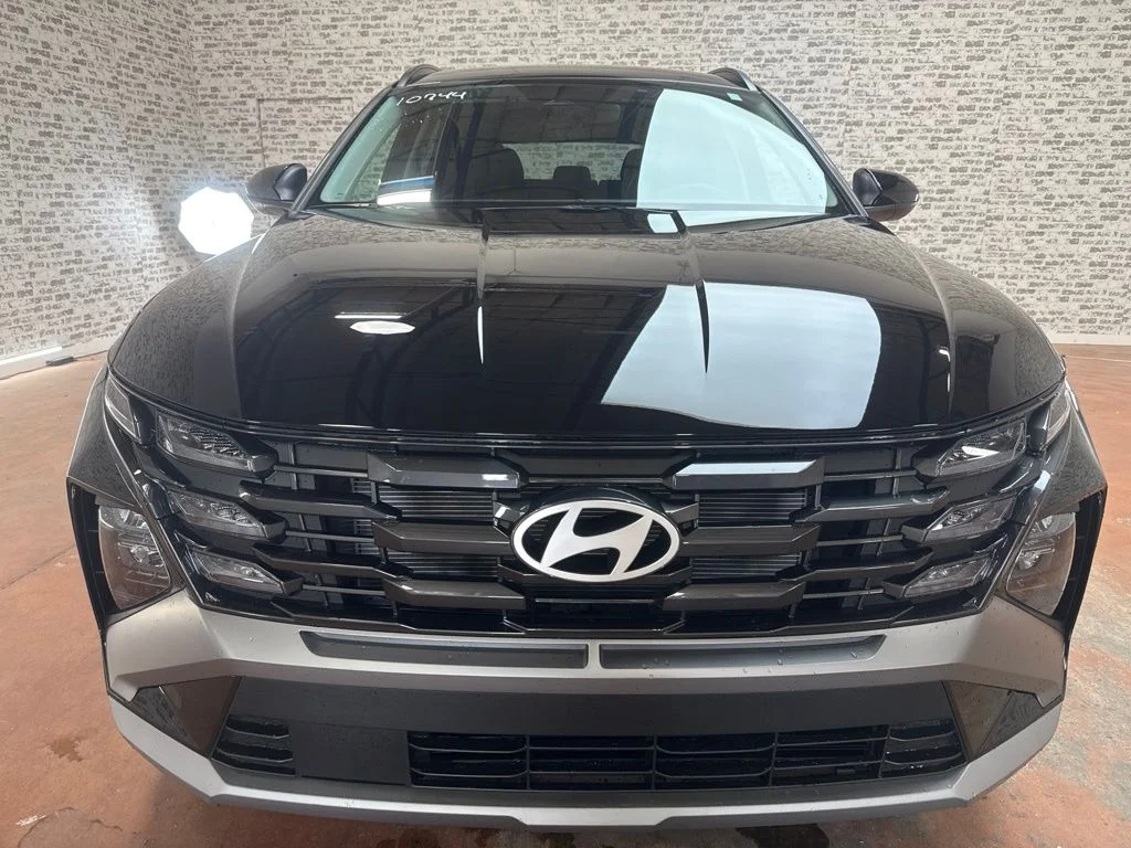 New 2026 Phantom Black Hyundai SEL image 2