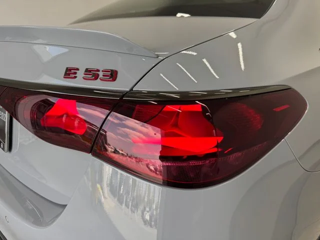New 2026 MANUFAKTUR Alpine Gray Mercedes-Benz E 53 AMG® image 36