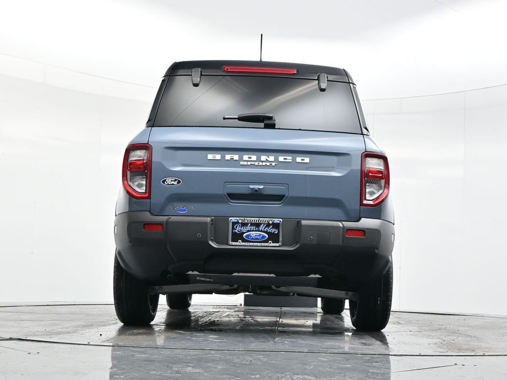 New 2026 Azure Gray Metallic Tri-Coat Ford Outer Banks® image 47