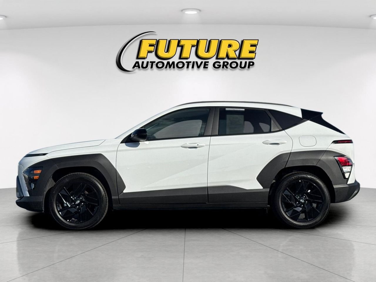 New 2026 White Hyundai SEL Sport FWD image 6