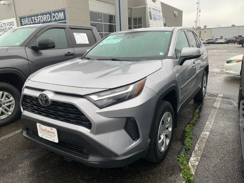 Used 2024 Silver Toyota LE image 5