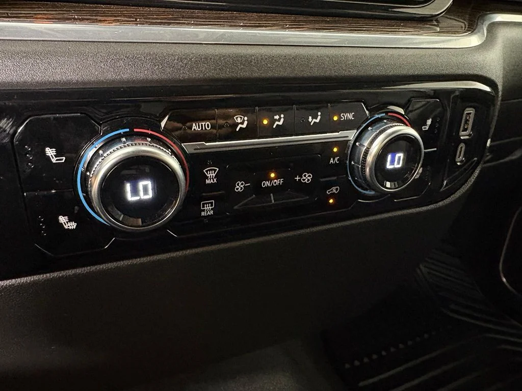 Used 2023 White GMC Elevation image 37