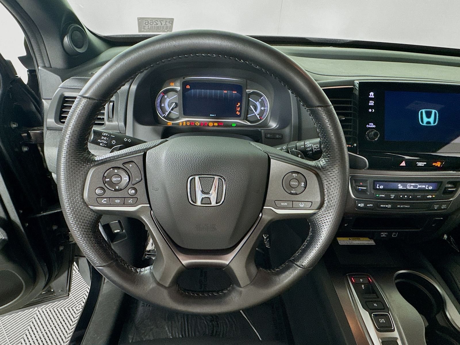 Certified Used 2023 Crystal Black Pearl Honda AWD EX-L image 13