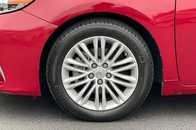 Used 2016 Red Lexus 350 image 33