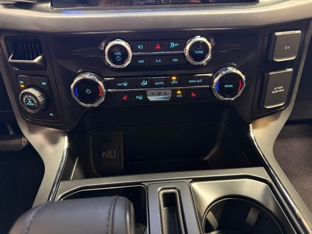 New 2026 Ruby Red Metallic Tinted Clearcoat Ford XLT image 35
