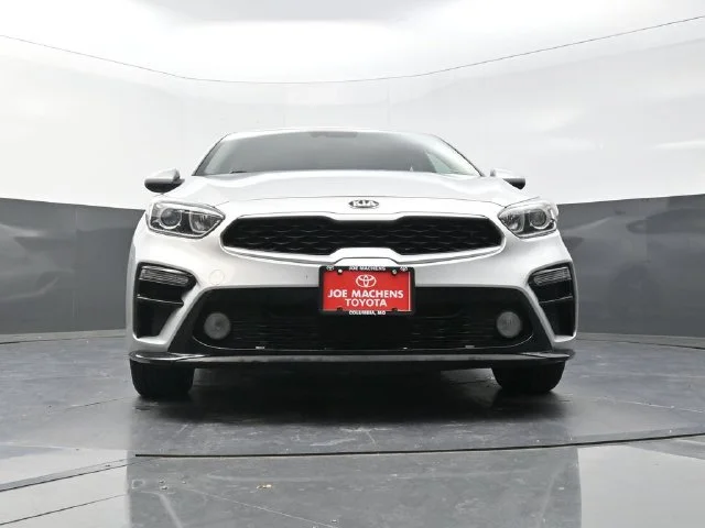 Used 2021 Silver Kia LXS image 32