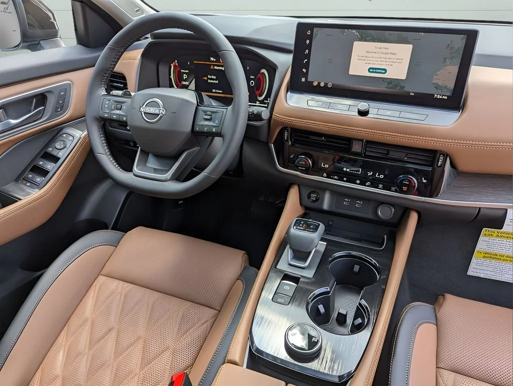 New 2026 White Nissan Platinum image 31