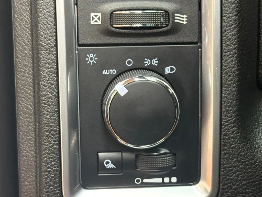 Used 2021 Bright White Clearcoat Ram Warlock image 22