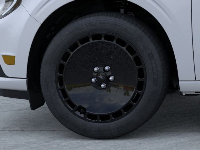 New 2026 Space White Metallic Ford Lobo™ image 20