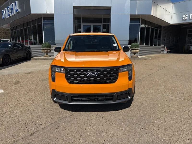 New 2026 Orange Fury Metallic Tri-Coat Ford XLT image 2