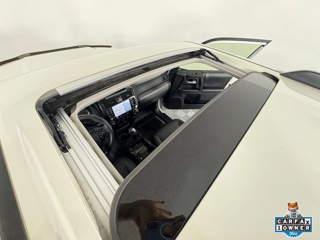 Used 2021 White Toyota Nightshade image 28