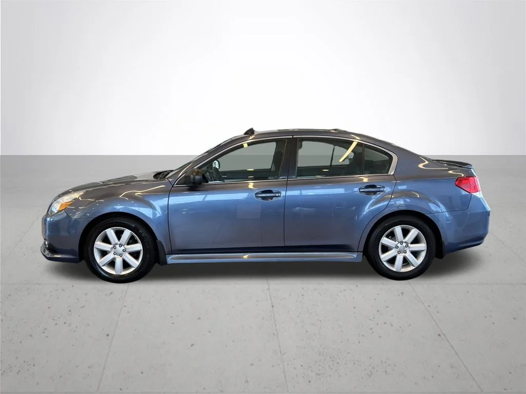 Used 2014 Blue Subaru 2.5i image 11