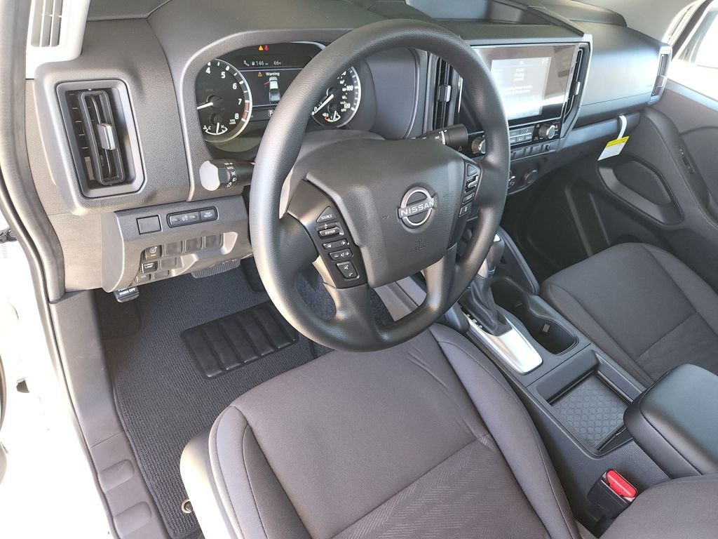 New 2026 Glacier White Nissan S image 7